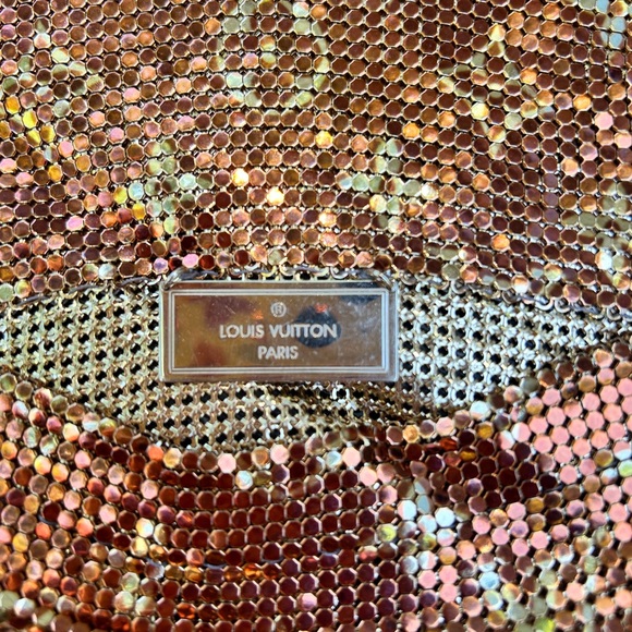 RARE, Limited Edition Louis Vuitton Frances Mesh Crossbody bag - Picture 2 of 5